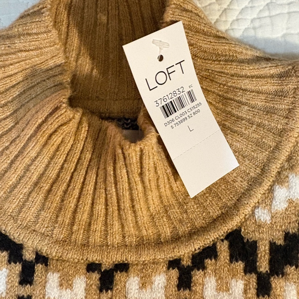 LOFT Tan and Black Patterned Turtleneck Sweater - Picture 4 of 8